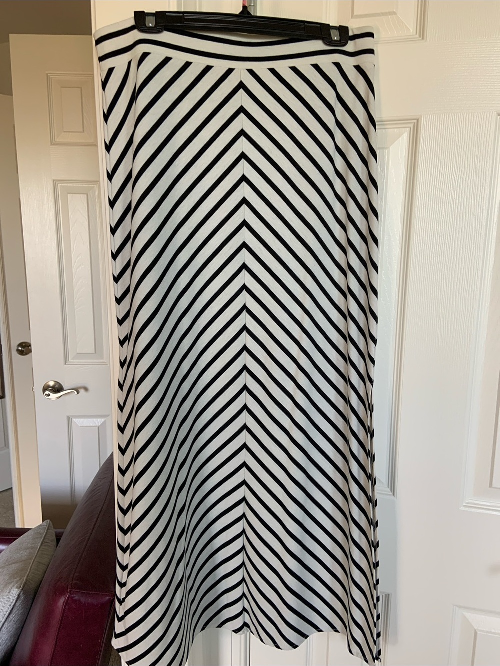 The Limited black ivory maxi skirt